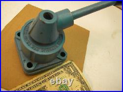 #1, Republic Hydraulic Manual Directional Selector valve witho rings. 909710C1