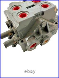 2 Spool Hydraulic Directional Control Valve, Grove 7926003267, AXLE EXTEND