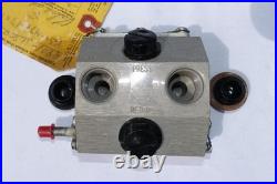 AN 6211-2 Vintage Aviation ADEL Hydraulic Directional Control Valve (Parts Only)