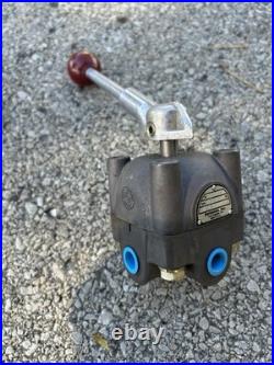 Barksdale D1T1R3HC3 Hydraulic Directional Control Valve 3000 PSI NOS USA Barksdale D1T1R3HC3 Hydraulic Directional Control Valve 3000 PSI NOS USA