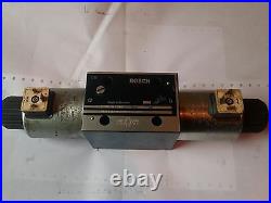 Bosch Rexroth Direct Operated Directional Control Valve (0810 001 702) (VAT INC)