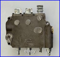 CROSS 4Z0009 Hydraulic Control Valve 3 Spool Directional Detent Spring Return