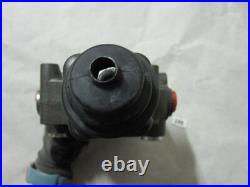 Chief P80 Hydraulic Directional Control Valves 2 Spool, 21 GPM, 3 Position Chief P80 Hydraulic Directional Control Valves 2 Spool, 21 GPM, 3 Position