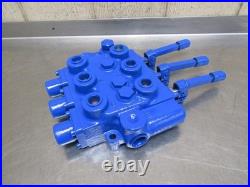 Cross 4Z0009 Hydraulic Directional Control Valve 3 Spool Spring Return Cross 4Z0009 Hydraulic Directional Control Valve 3 Spool Spring Return