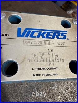 DG4V 5 2N M U A6 20 Vickers Hydraulic Control Valve Directional Cetop 5 Solenoid