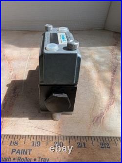 Double A Qj-3-0-10d1-tspl Hydraulic Directional Control Valve 5000 Psi New
