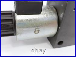 Duplomatic 0105076 Hydraulic Directional Control Valve With C22-D24K1/10