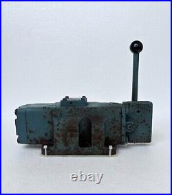 Dynex 6158-d08-10 Hydraulic Direction Control Valve #new