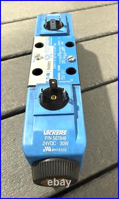 Eaton Vickers Directional Hydraulic Valve DG4V-3-2C-M-U-H7-60 (OEM) (US SELLER)