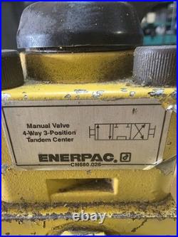 Enerpac CN680.026 Manual Hydraulic Valve 4-Way 3-Position Tandem Center