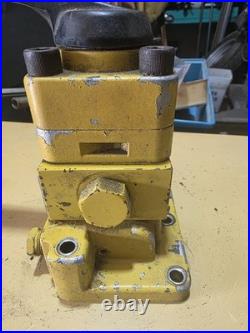 Enerpac CN680.026 Manual Hydraulic Valve 4-Way 3-Position Tandem Center