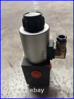 Flowfit 3 Way Hydraulic Solenoid Diverter 3/8 Bsp Port Size, 12v Dc, 80 L/min