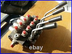 Galtech SPA hydraulic directional valve. Four bank, double acting