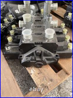 Genuine Parker Solenoid Directional Hydraulic Valve V20-10213 D C 22 Universal