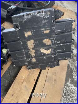 Genuine Parker Solenoid Directional Hydraulic Valve V20-10213 D C 22 Universal