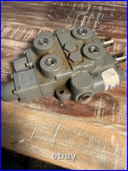 HCI-Prince Control Valve C-482 Two Spool Hydraulic Directional Control Valve