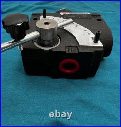 Hydraulic Adjustable Flow Directional Control Valve 1/2 NPT Port 30gpm withRelief