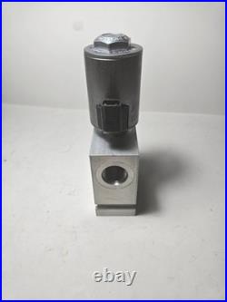 Hydraulic Selector Diverter Valve, 3-Way, #12 SAE Ports, 16 GPM, 12v DC