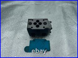 Hydraulic Valve / Directional Valve / MS 42P06BF03A1B S413 / Very Good Condition Hydraulic Valve / Directional Valve / MS 42P06BF03A1B S413 / Very Good Condition