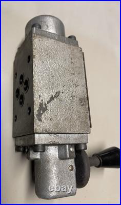 Hytrol 4L 06 3 S A LEVER OPERATED HYDRAULIC DIRECTIONAL CONTROL VALVE OpenCentre