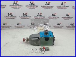 Kawasaki DE10P-10-204-DA200AL-L94 hydraulic valve Solenoid directional valve