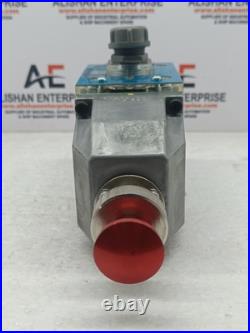 Kawasaki DE10P-10-204-DA200AL-L94 hydraulic valve Solenoid directional valve