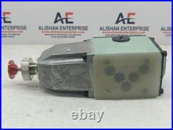 Kawasaki DE10P-10-204-DA200AL-L94 hydraulic valve Solenoid directional valve