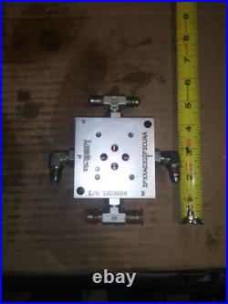 Lynch 4 Way Hydraulic Valve 1003884