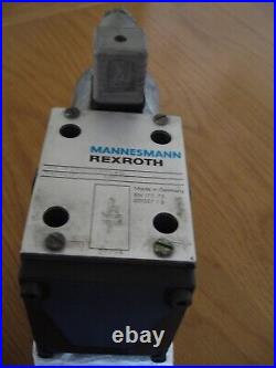 Mannesman Rexroth 4WE 10 D31/CG24N9Z4 Hydraulic Directional Control Valve