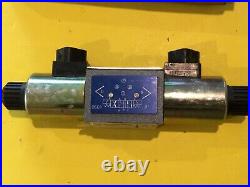 NEW Continental Hydraulics VS5M-3F-G-44L-K-Y6528 Directional Valve