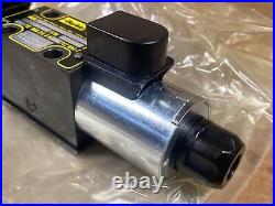 NEW Parker D1VW001CNJW Hydraulic Directional Control Solenoid Valve 3000 PSI 24V