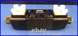 NEW Parker Hydraulic Valve 026-35050-S 4D01 3208 0302 C1W31 4/3 Way Valve NG6