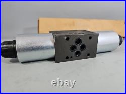New Parker Hydraulic Valve D1VW004CNJWT Solenoid Directional Control Valve 24v
