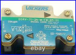 New Vickers DG4V-3S-2N-M-FW-B5-60 Hydraulic Directional Control Valve 110-120 V