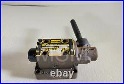 Parker D1VL4NN Direct Operate Directional Control Hydraulic Valve