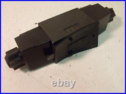 Parker D1VW001CNYWF4 Hydraulic Directional Valve