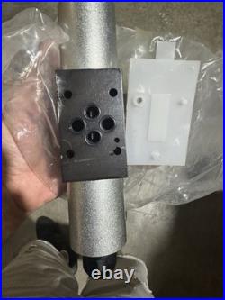 Parker D1VW004CNJW 94 HYDRAULIC DIRECTIONAL CONTROL VALVE 24VDC