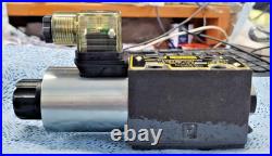 Parker D1VW020BNYPZ5-91 Hydraulic Directional Control Solenoid Valve 110V