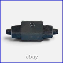 Parker D3W008CNYC Hydraulic Directional Control Valve 120VAC D05 3-Position NOS