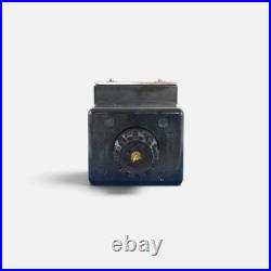 Parker D3W008CNYC Hydraulic Directional Control Valve 120VAC D05 3-Position NOS
