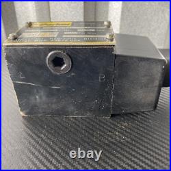 Parker D3W1FVY 14 Hydraulic Directional Control Valve 120 Vac Solenoid 3000 PSI