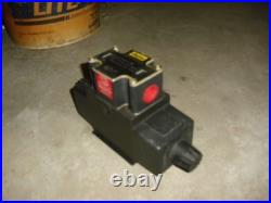 Parker D3W20DNYK5 Hydraulic Directional Valve 5000 PSI Max 110/120V