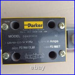 Parker D3W2CNYW-32 Directional Control Valve Genuine New Open Box