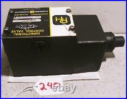 Parker Hannifin Hydraulic Directional Control Valve D3W1BY12 (240)