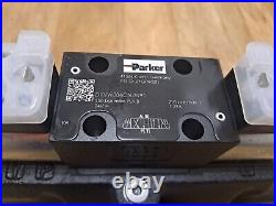 Parker Hydraulic D91VW001C3NJW91 Pilot Operated Directional Control Valve, 24Vdc