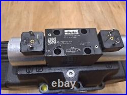 Parker Hydraulic D91VW001C3NJW91 Pilot Operated Directional Control Valve, 24Vdc