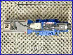 Rexroth R900703089 Hydraulic Directional Valve