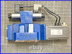 Rexroth R900703089 Hydraulic Directional Valve