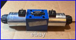 Rexroth R900921739 Proportional Direction Hydraulic Valve 4WRA10E30-22/G24N9K4/V