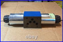 Rexroth R900921739 Proportional Direction Hydraulic Valve 4WRA10E30-22/G24N9K4/V